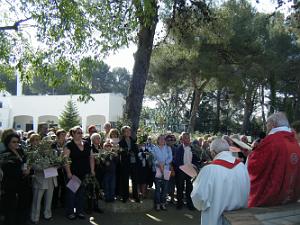 NIMES 2011 17 AVRIL LA FEDERATION DES RAPATRIES DE ST PRIEST A SANTA CRUZ    (26)